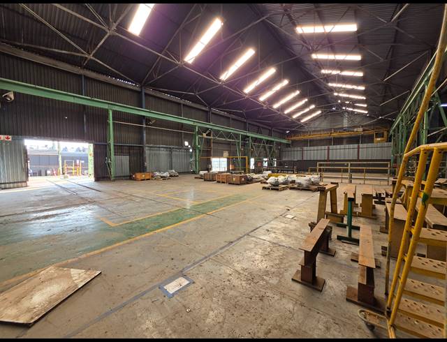 1,000M² FACTORY TO LET IN BOKSBURG EAST